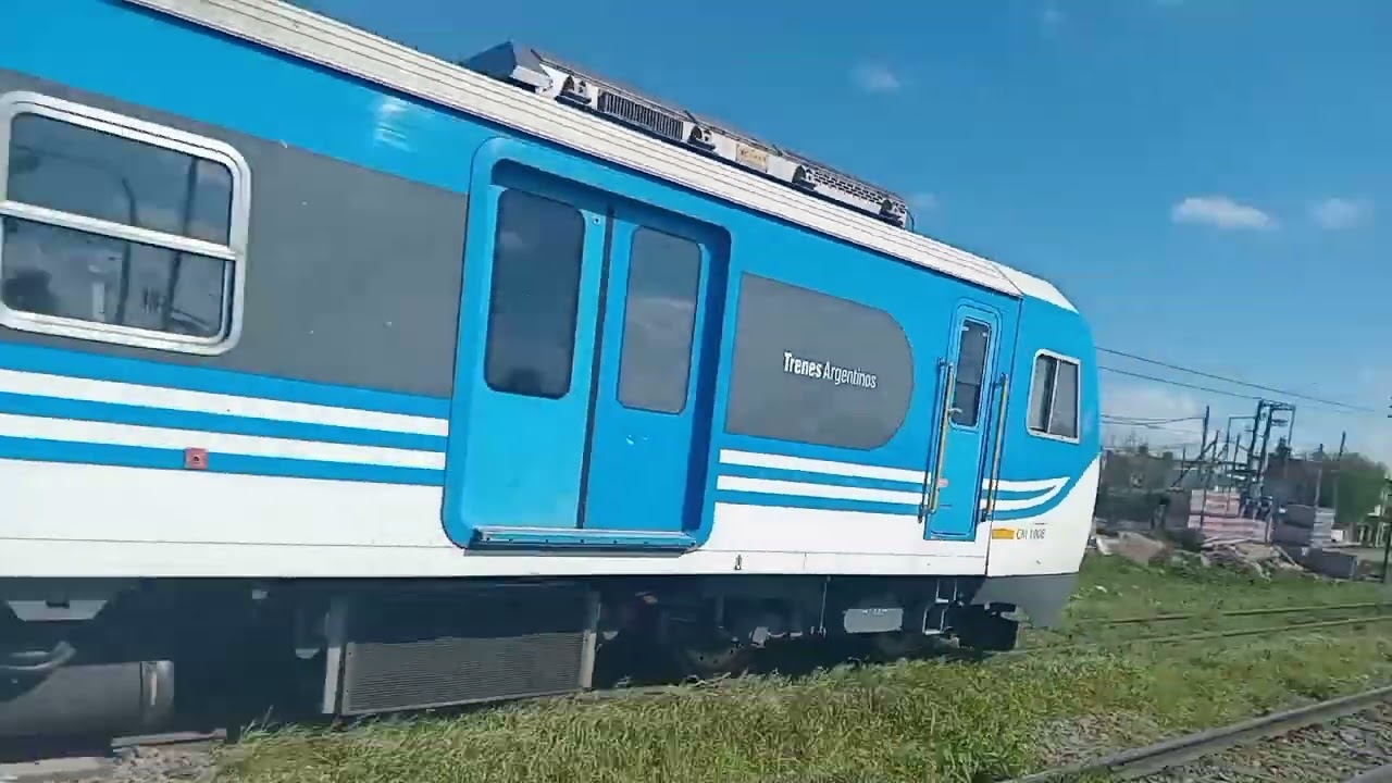 3 pasaditas en calle Carlos Casares | LBS Railfan