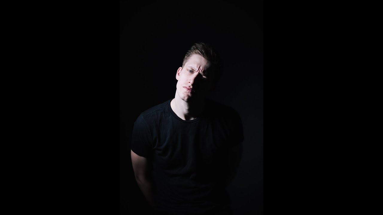 Дэниел Слосс &laquo;DARK&raquo; &mdash; налог на тампоны, август 2015 г.