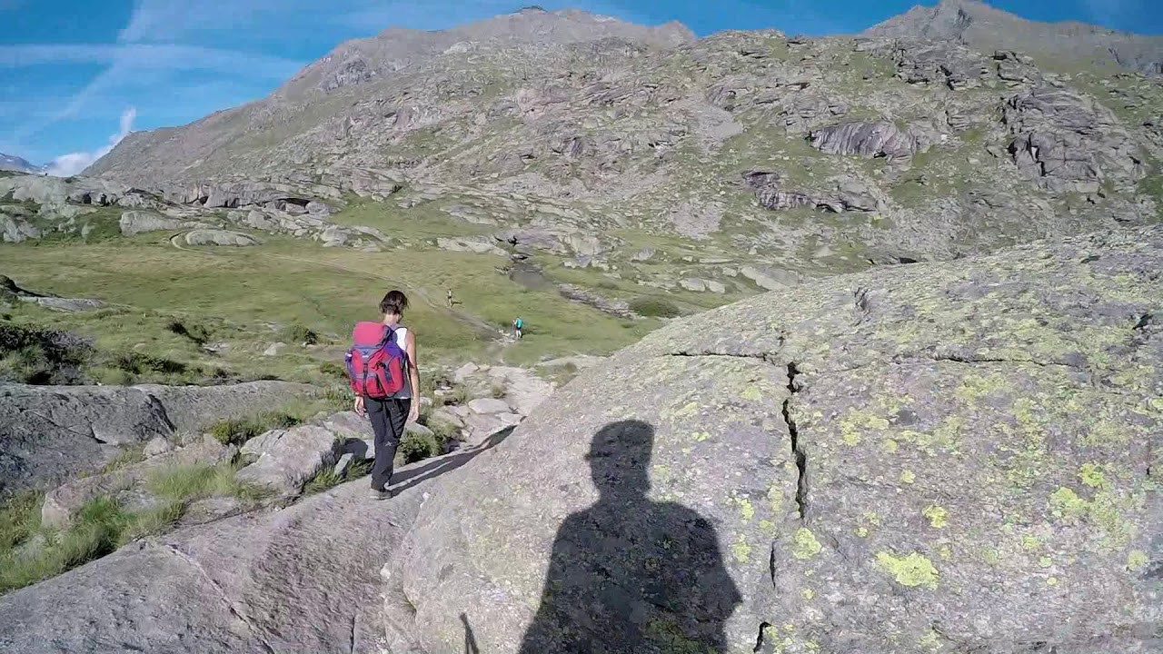 sentieri della valle d'Aosta Valsavarenche Pont - laghi del Nivolet - rif. Savoia - lago Rosset