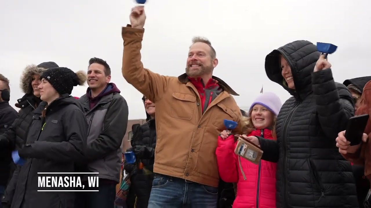 City of Menasha celebrates grand opening of Lunda's 