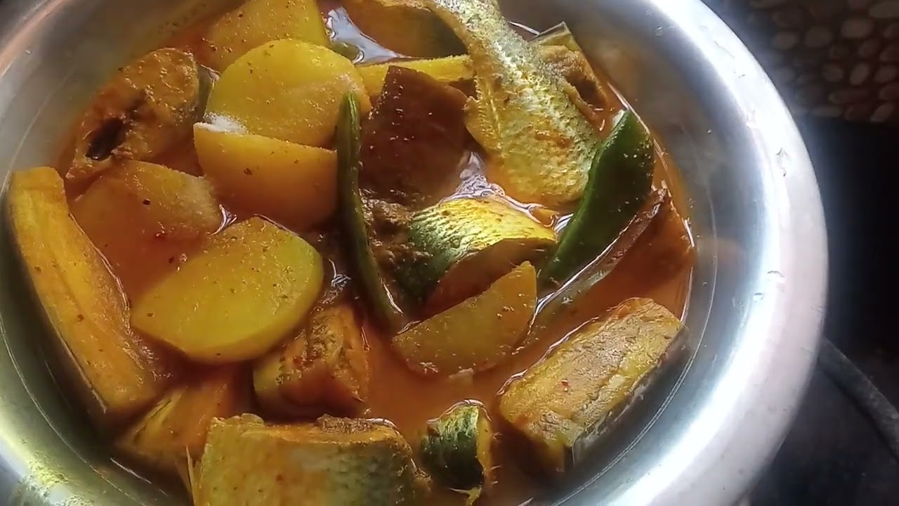 Hillsa fish curry and katla fish curry. 