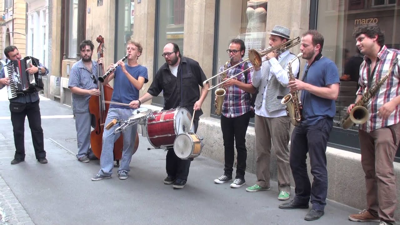 Errichetta Underground ( buskers festival Neuchatel 2013)