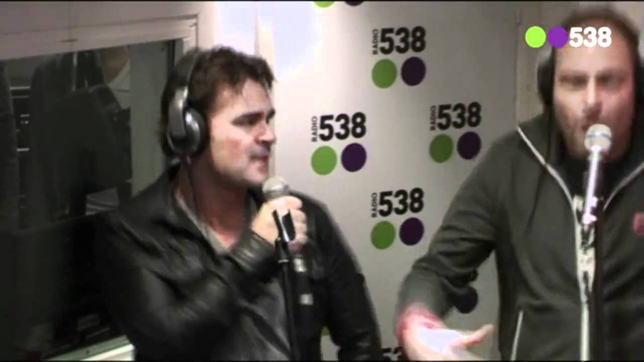 Lange Frans ft.  Jeroen van der Boom - Een Nieuwe Dag (live bij Evers Staat Op)