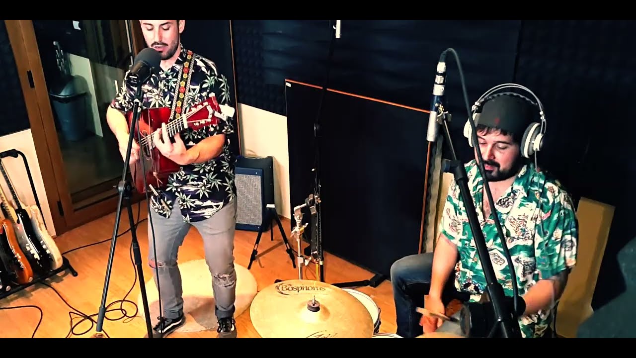 The Bad Touch (Bloodhound Gang Cover) - Los Juanillous & Sergio Pevida - Neopunkis Moderados