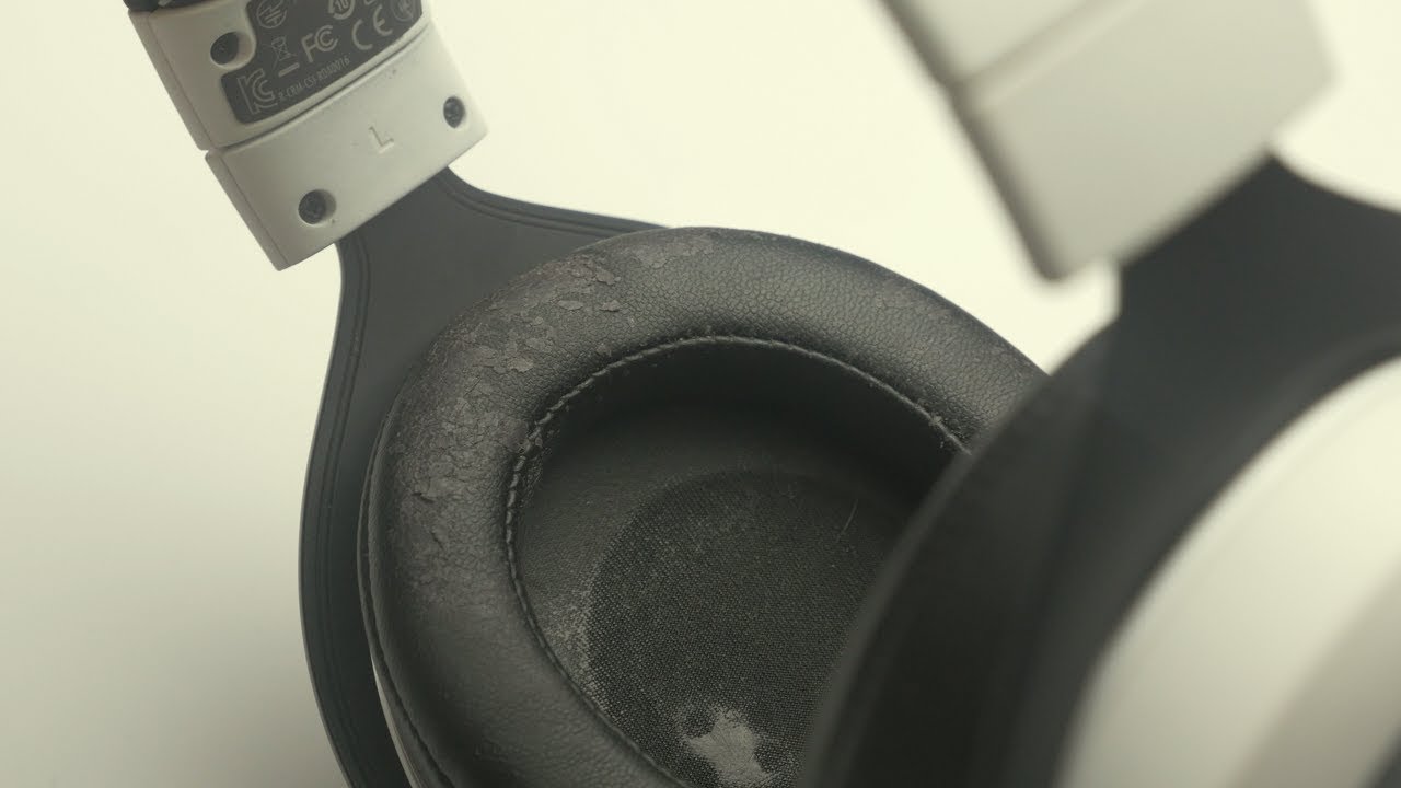 Corsair HS70 Wireless Headset Review: One Year Later