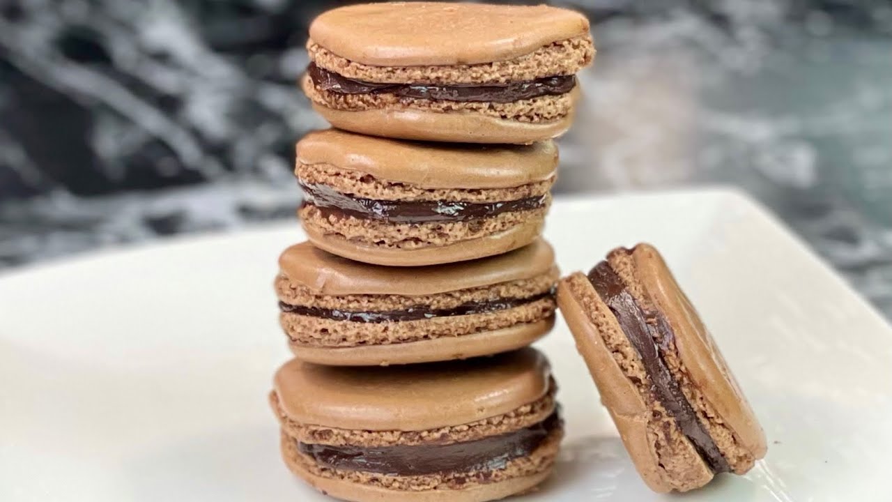 Вот как приготовить ШОКОЛАДНЫЕ МАКАРОНЫ👩🏻‍🍳 Простой рецепт - С субтитрами