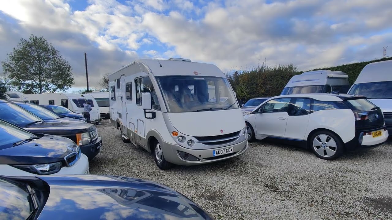 Burstner Elegance i684 - Operator Instruction Handover Review ... How it works!