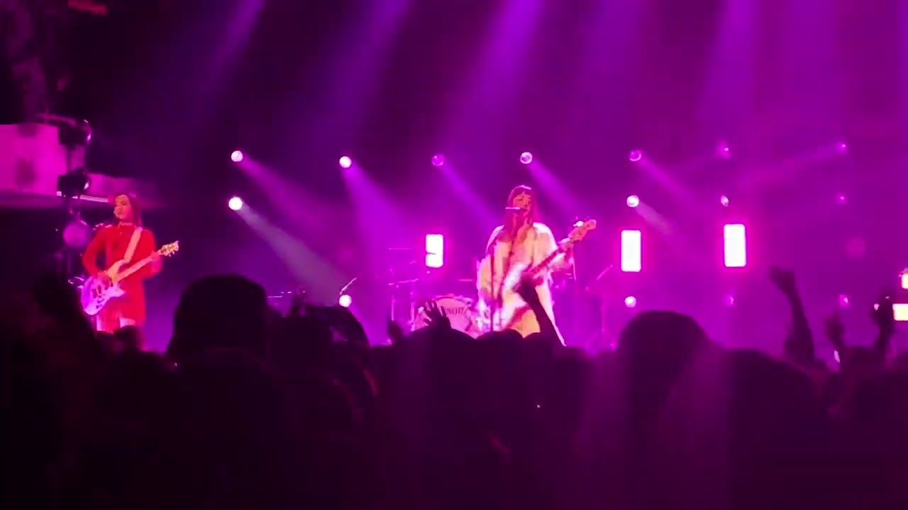 The Beaches &ldquo;Want What You Got&rdquo; live in London at London Music Hall 05.13.22