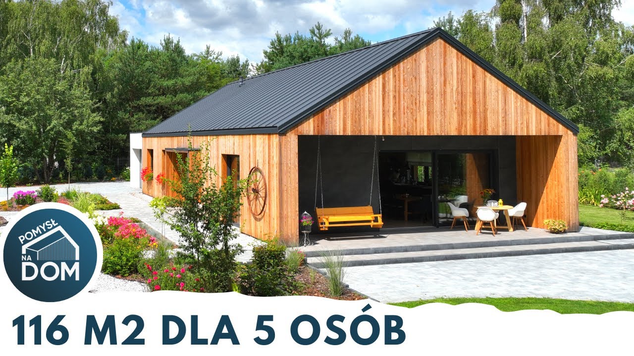 Tani dom parterowy dla 5-osobowej rodziny. 3 sypialnie i duży salon z kuchnią - Pomysł na Dom #49
