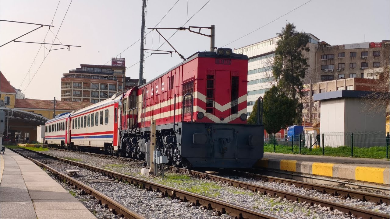 Basmane Gar DE 18110 Manevra E 68050 İzmir/Bandırma E 68003 Bandırma/izmir ve güzel kornalar