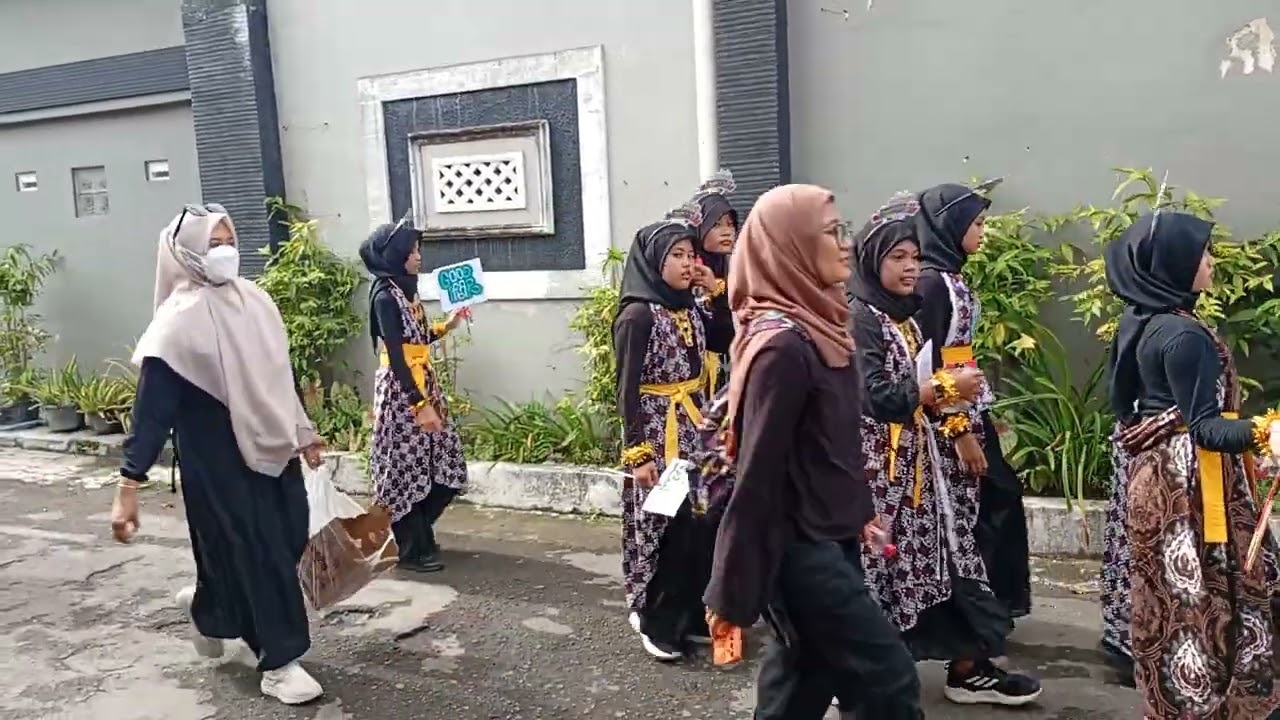 Kirab SD Muhammadiyah Sidoarum Songsong Bulan Ramdhan 1447 H