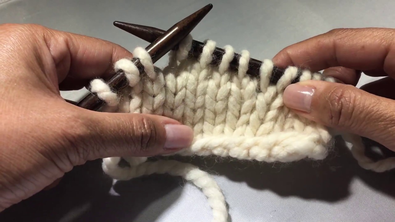 KnitChats - Tinking or un-knitting back to fix a mistake - English/American style