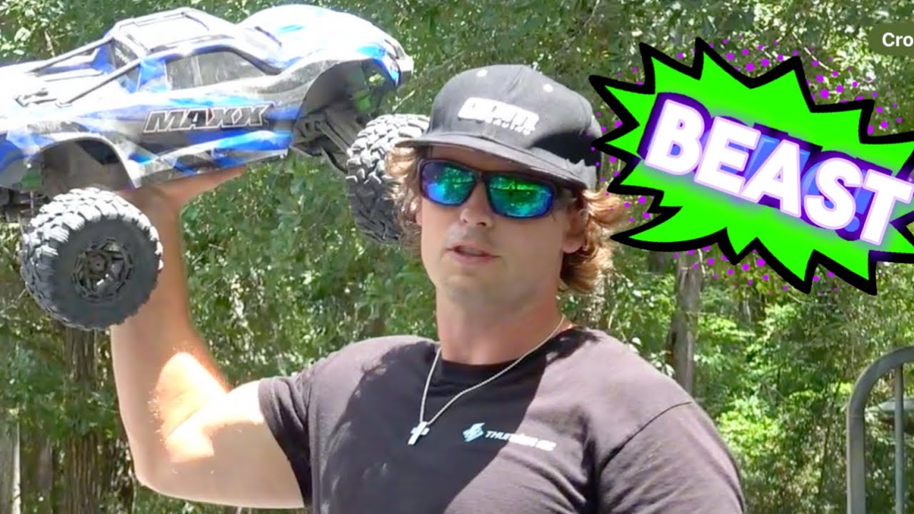 Traxxas Maxx Show Down!!! Durability Test! 
