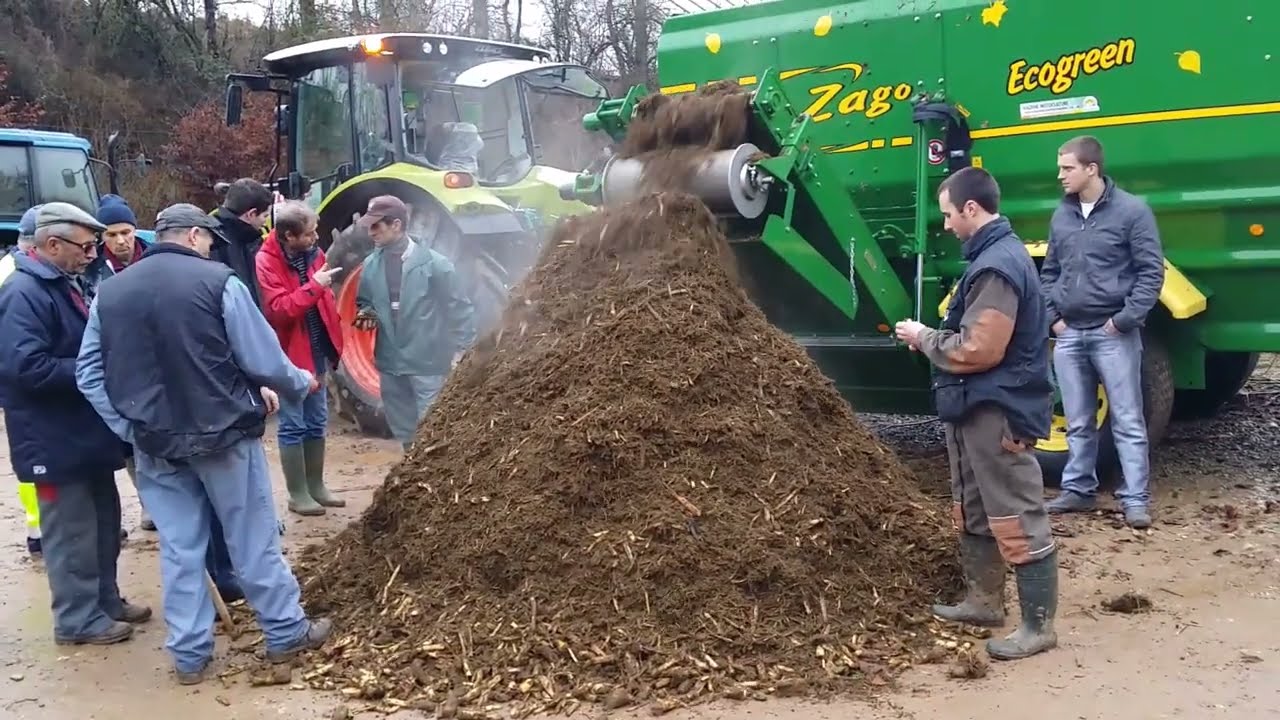 Cum producem compost pt fermieri? Simplu. Tocator și Mixer pentru deșeuri agricole - ZAGO - Compost
