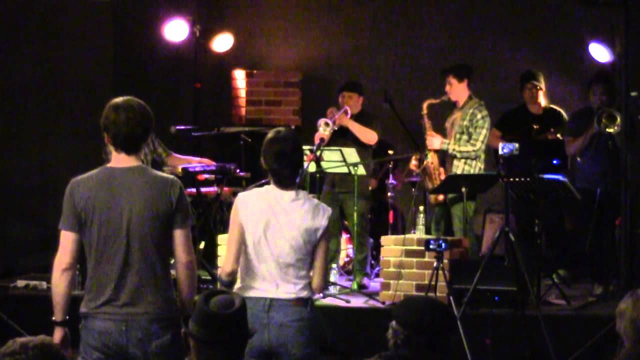 MAGQuest 2015: Super Soul Bros.