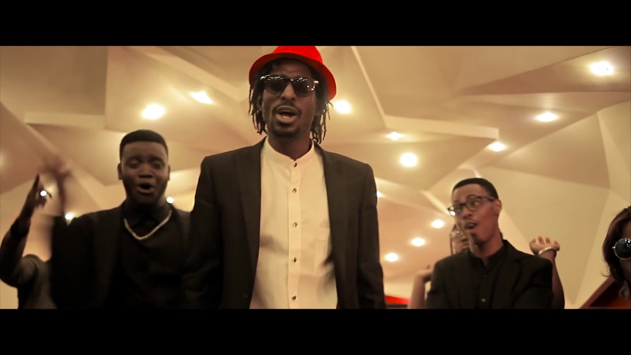 WAHH CYPHER 1-  (HMRICA-BINHO CAPONE-DOVEN'D-CARMEN-FLASH MARLEY-OXMOZ-KEMTAAN )