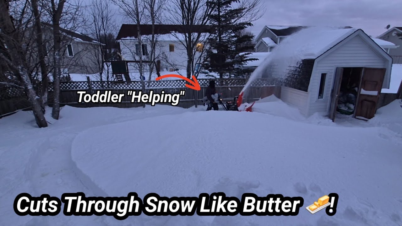 Ariens Snowblower Platinum SHO 30! *Throwing Snow Easily*