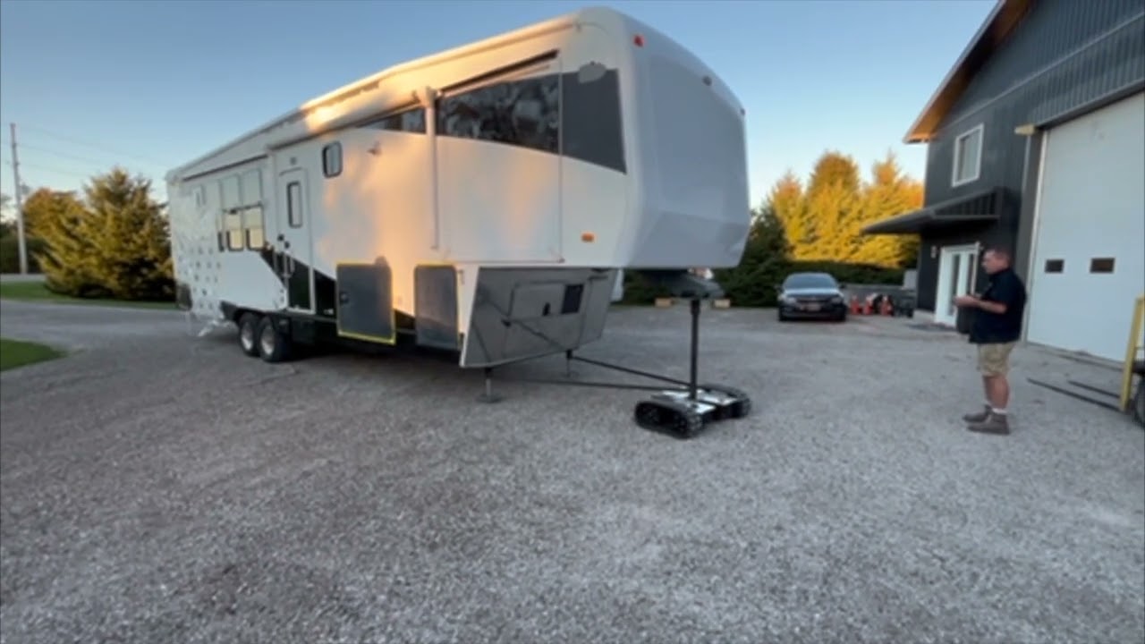 Moved a 5th wheel with my TRAX X2 powered trailer dolly