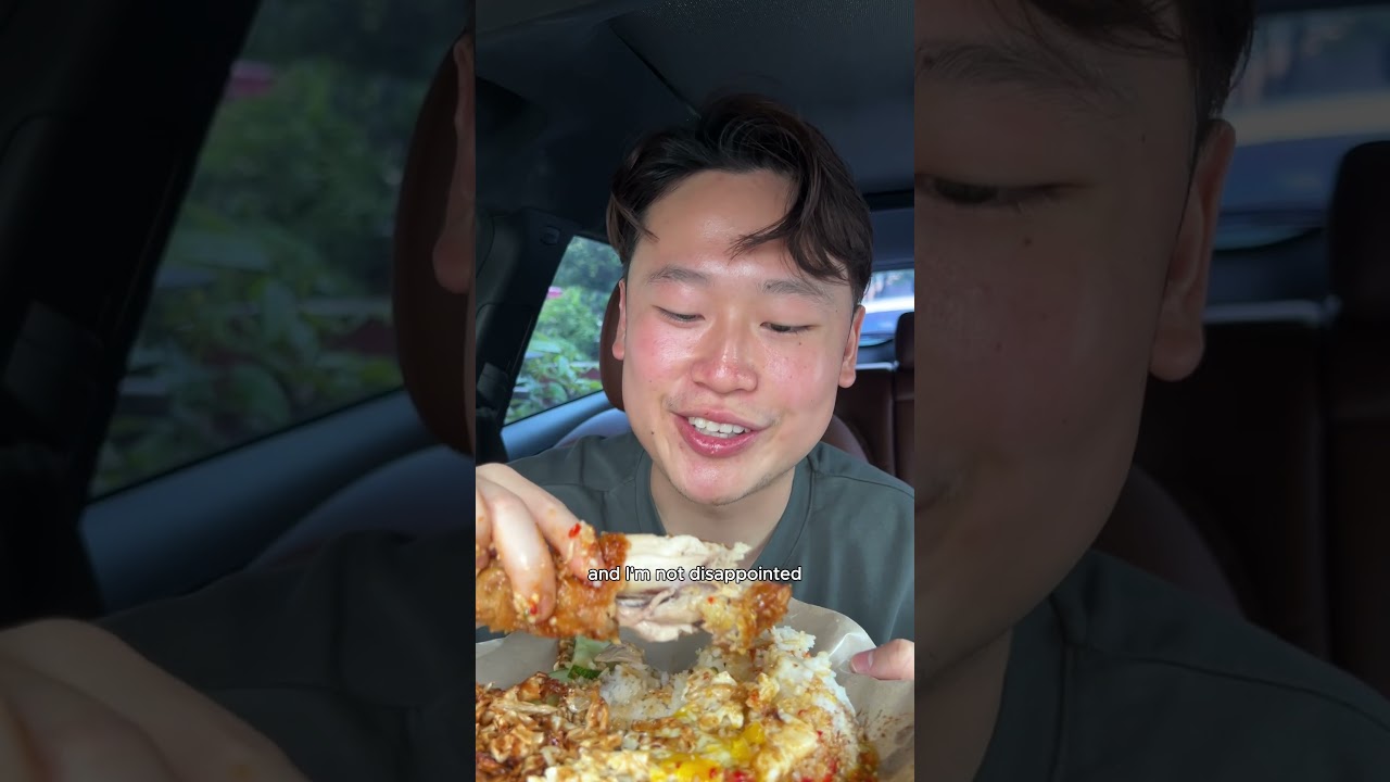 Legendary Crispy Ayam Gepuk, almost S+ rank #food #malaysiafood #malaysia #foodie #ayamgepuk