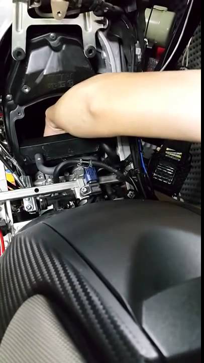 展鈺車業 T MAX 530 節流閥改裝進氣導管 一鏡到底