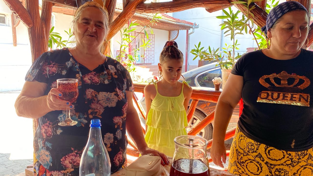 Azi de SF. MARIA  la LEO ȘI PATROANA DE LA STREHAIA ❌❌❌❌❌❌❌❌