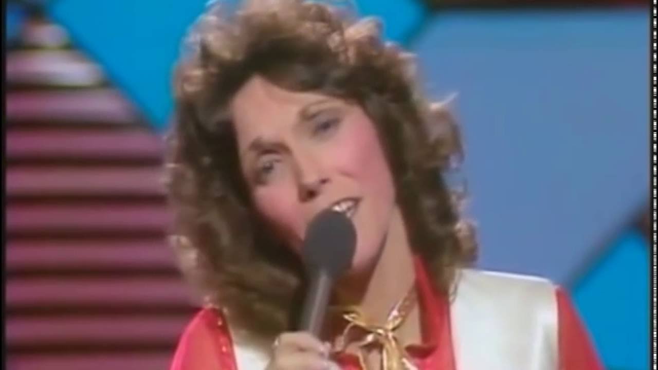 Merry Christmas Darling- Carpenters