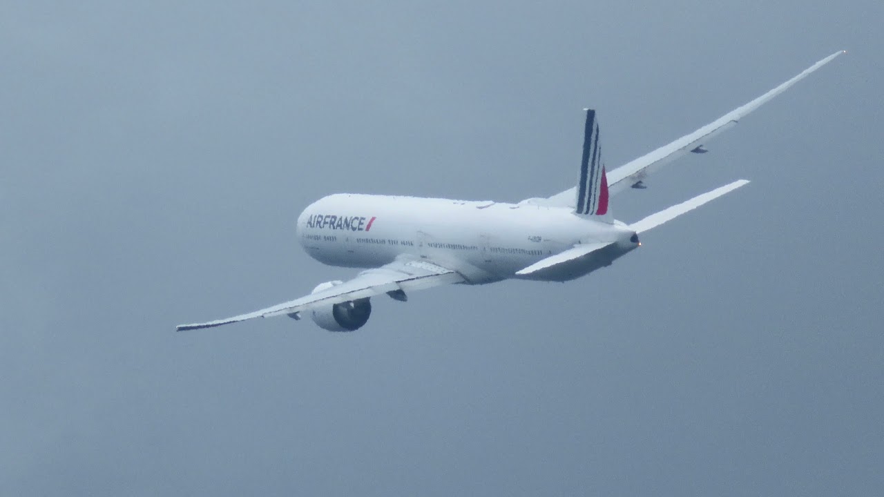 Départ de la Réunion, pour Paris-Orly ,vol Air France 645