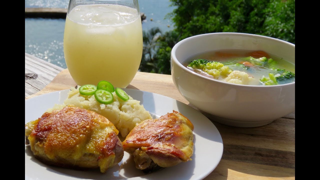 3 x 1: POLLO FRITO, PURÉ DE PAPA Y SOPA  DE VERDURAS