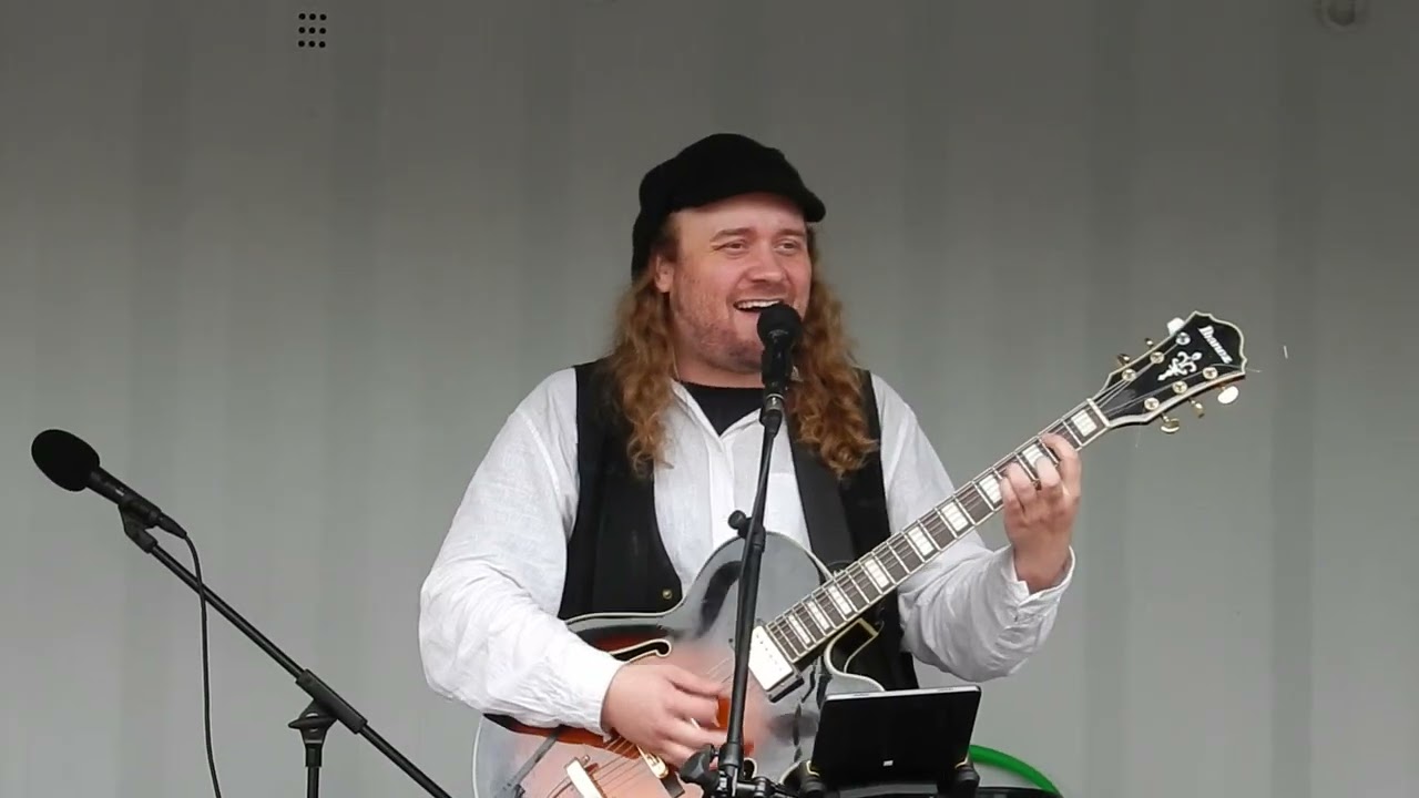 Henrik Illikainen - El&auml;m&auml;lt&auml; turpiin sain