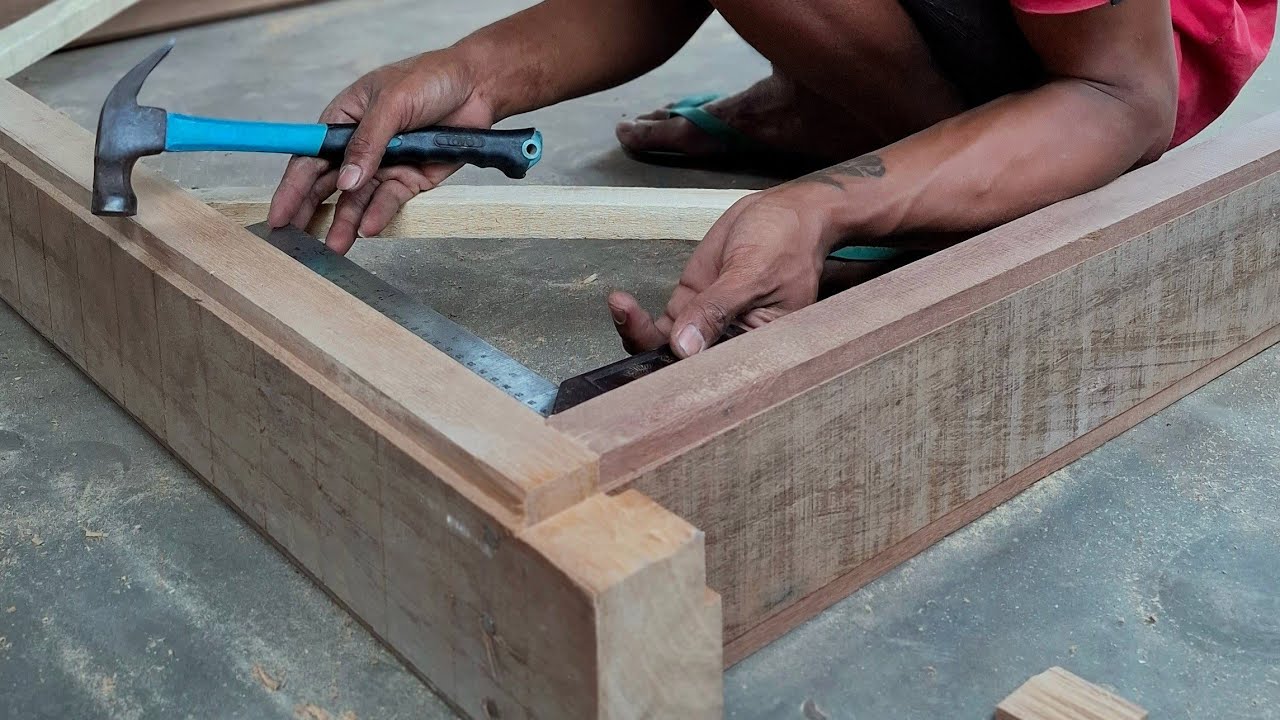 Cara membuat kusen pintu kayu
