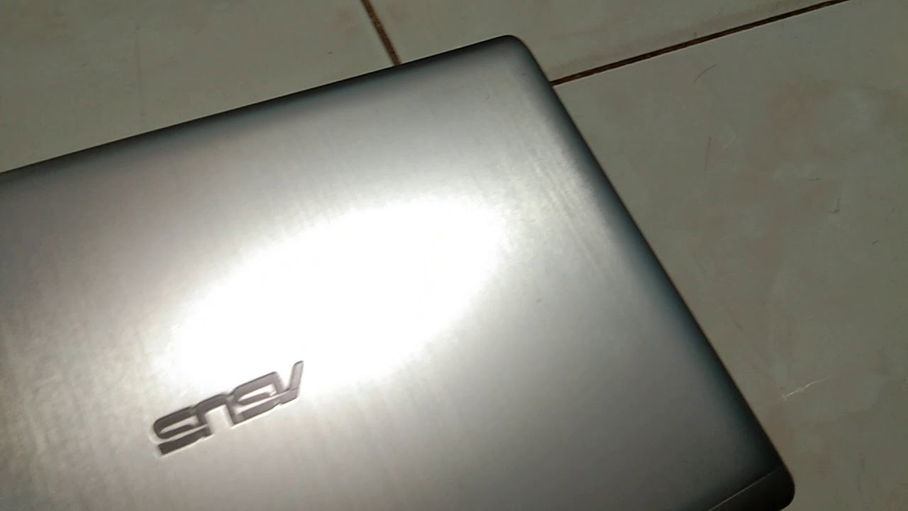 Laptop Asus X202E Core i3 Gen 3 HDD 320GB RAM 4GB Slim tipis Touchscreen