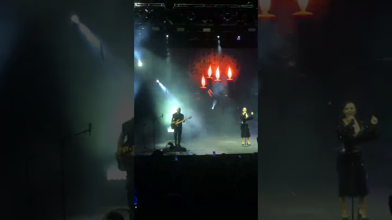 Fatma Turgut - Yanlızlık Senfonisi ( Bursa Açık Hava Tiyatrosu Konseri ) 04.10.2023