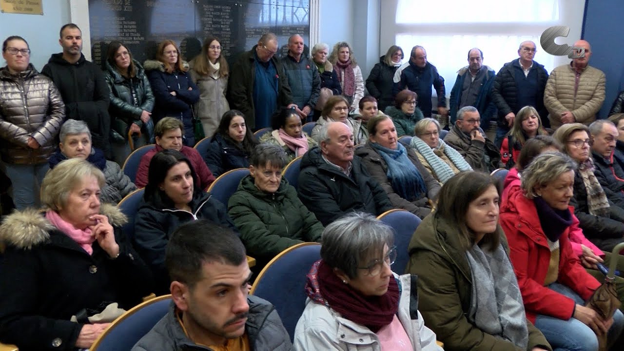 2.000 firmas para solicitar la reubicación de la posible antena de telecomunicaciones