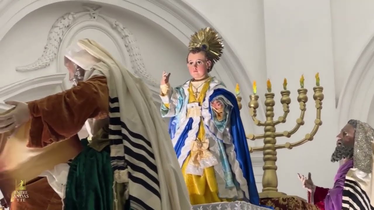 Salida de la Venerada Imagen del Santisimo Nombre de Jesús