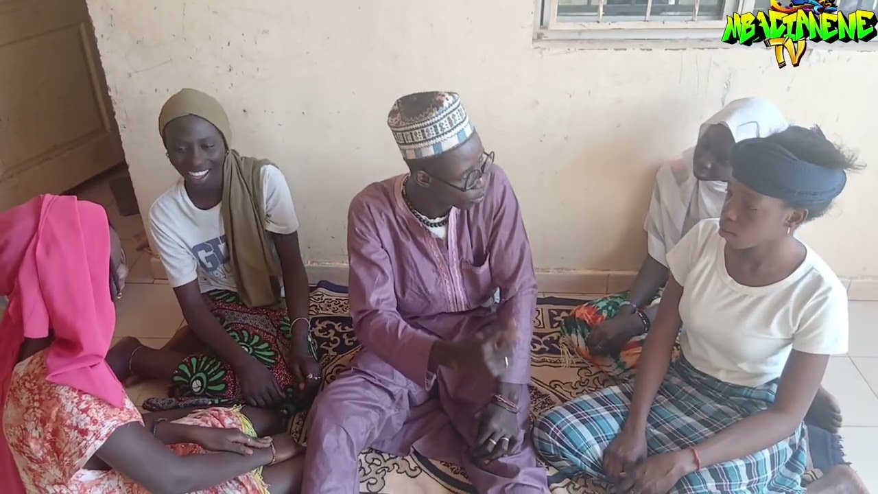Mbadianène tv vous offre korou saloum avec la troupe gueum art de mbadianène  ndiaga dof ak paayi😂😂😂