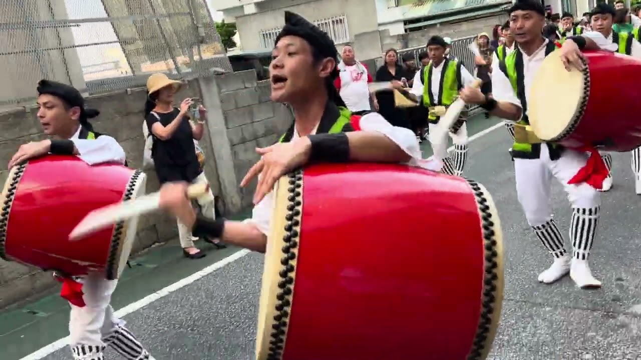 【旧盆ウンケー】中の町青年会「公民館から道じゅねー」2024.8.16