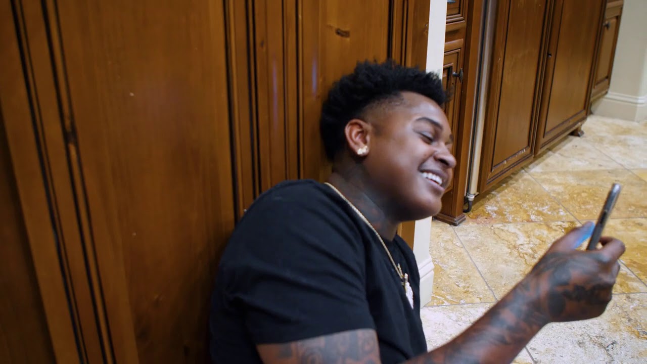 SAGE THE GEMINI LET ME SHOOT A MUSIC VIDEO IN HIS MANSION!