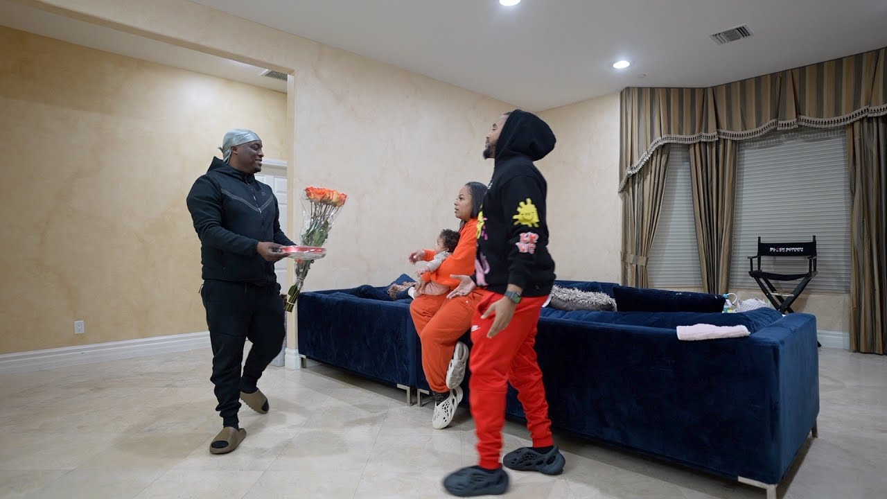 Tried To Apologize To Deshae Mom With Flowers & Her Boyfriend Went Crazy On Me !!!