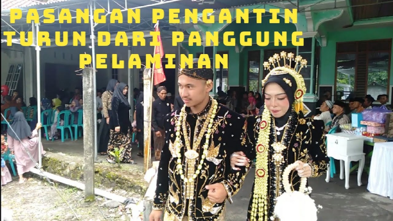 Suasana acara resepsi pernikahan di desa - kearifan lokal