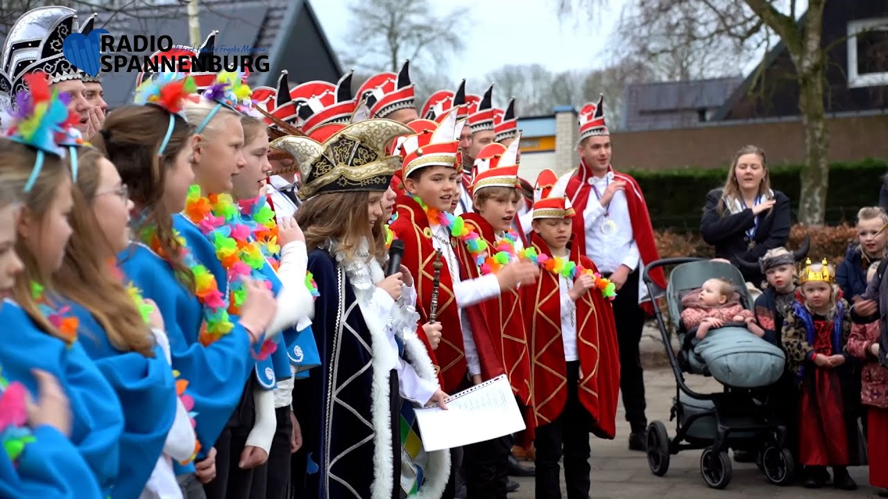 Groot feest bij kindercarnaval in Bokkedam