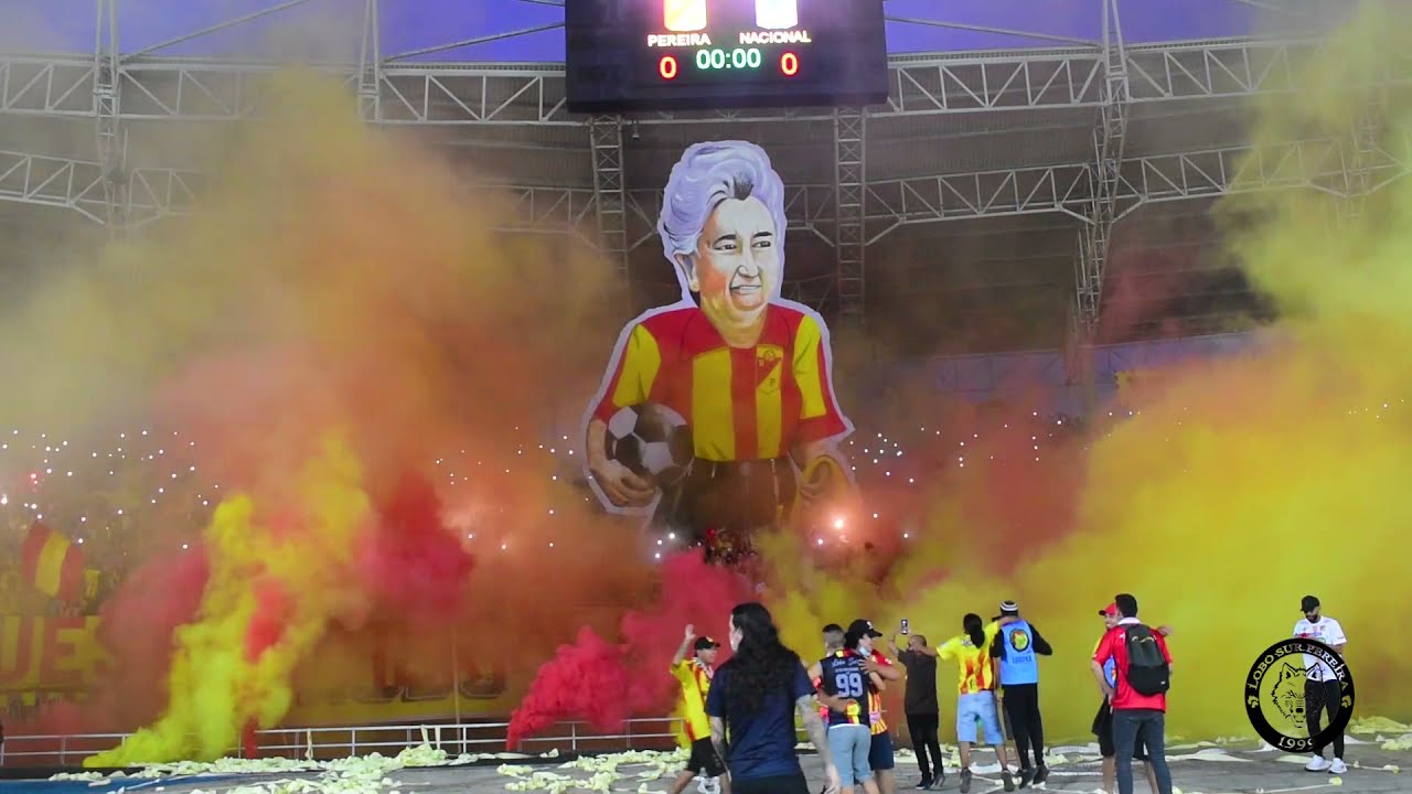 HOMENAJE CHILA  (Salida vs ATL Nacional)