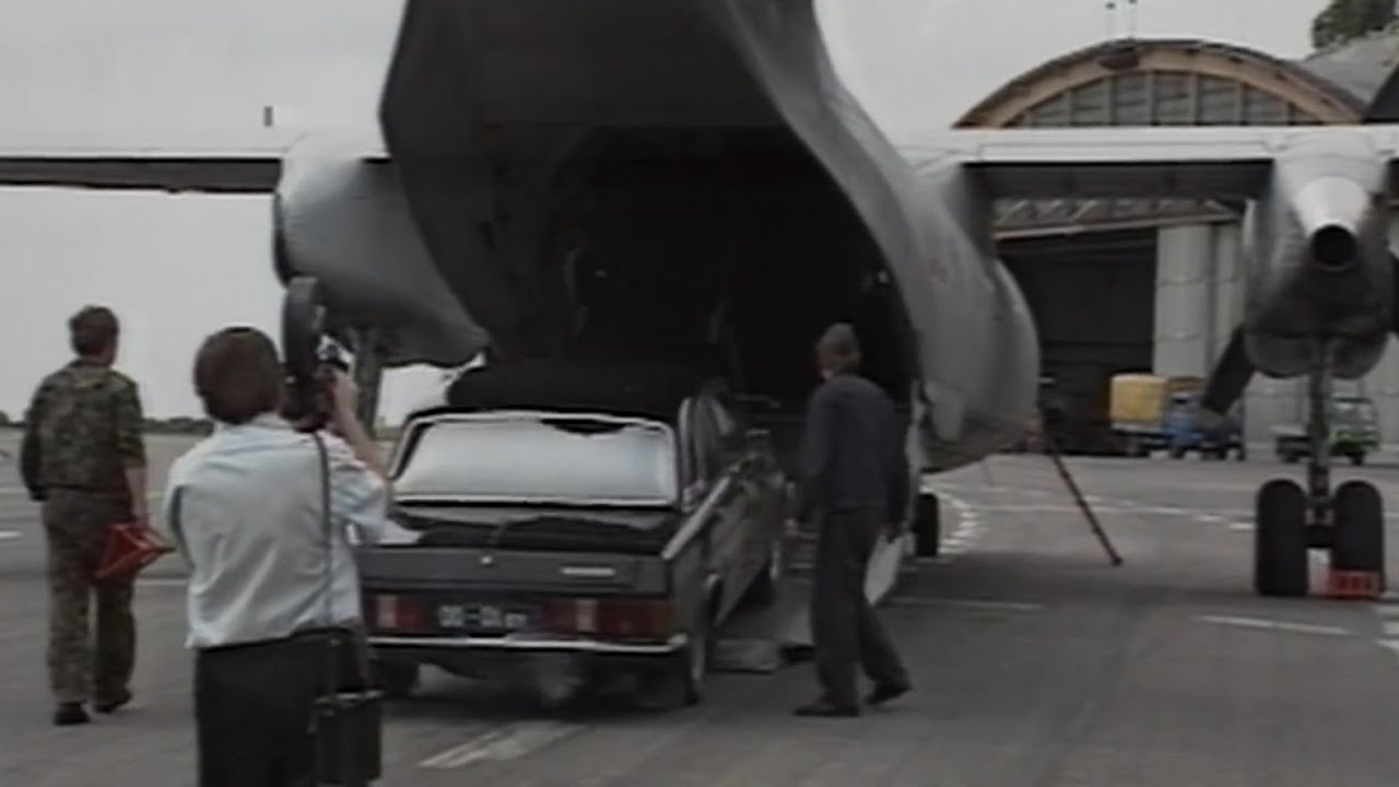 Posledn&yacute; sovietsky vojak odch&aacute;dza (1991)