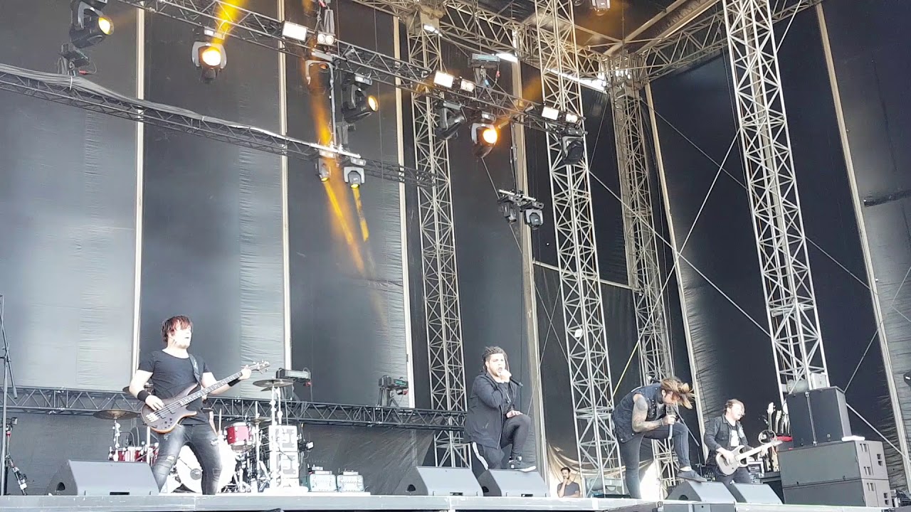 Eskimo Callboy   My Own Summer (Live @Aerodrome 2018)