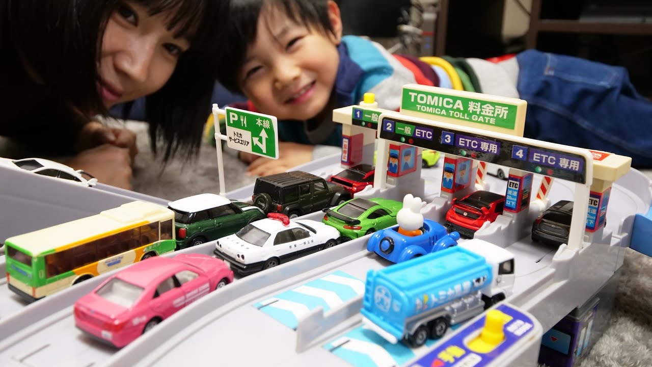 トミカ すいすいETCドライブ