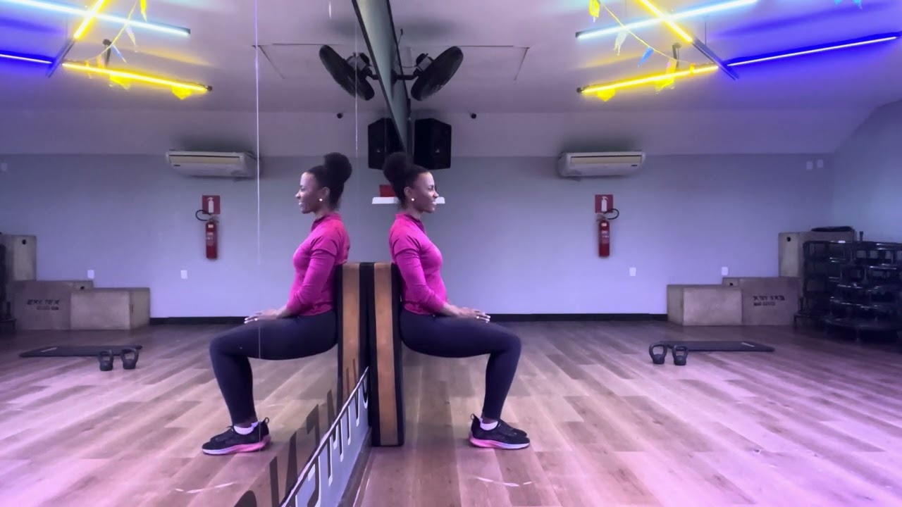 Exerc&iacute;cio cadeira chinesa
