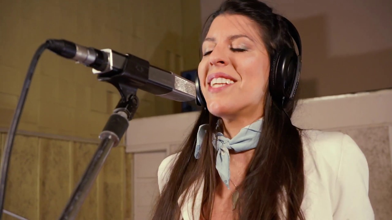 Domingo Santiagueño -  Melina Salvay