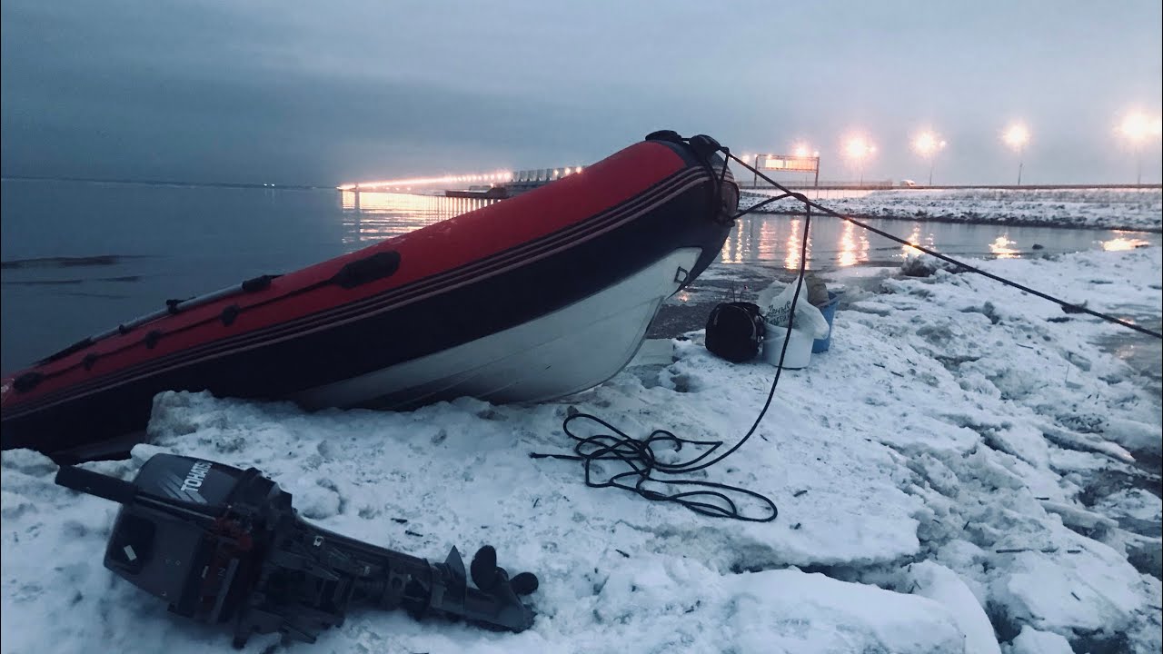 Рыбалка Зимой 2021. Ловля Корюшки с Лодки. Финский Залив.