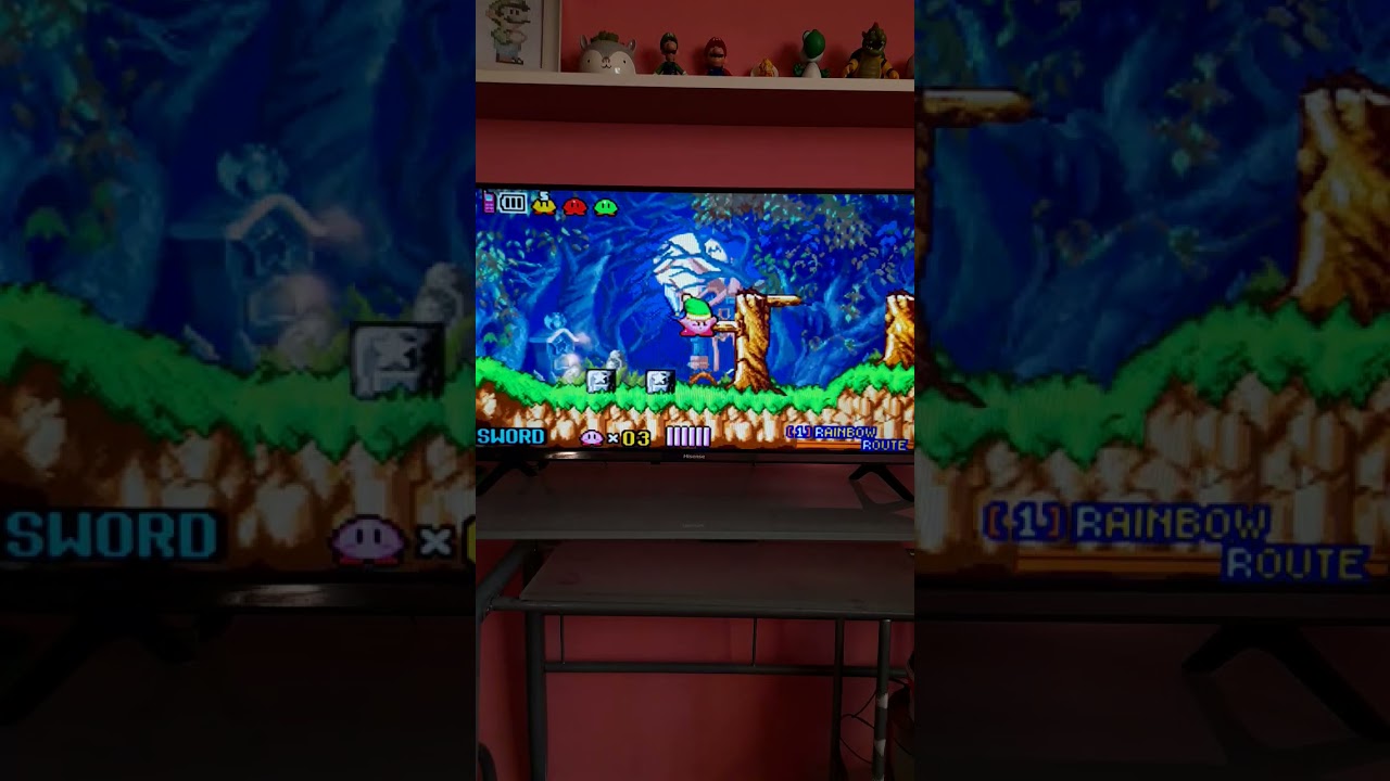 Jugando a Kirby and the amazing mirror :D