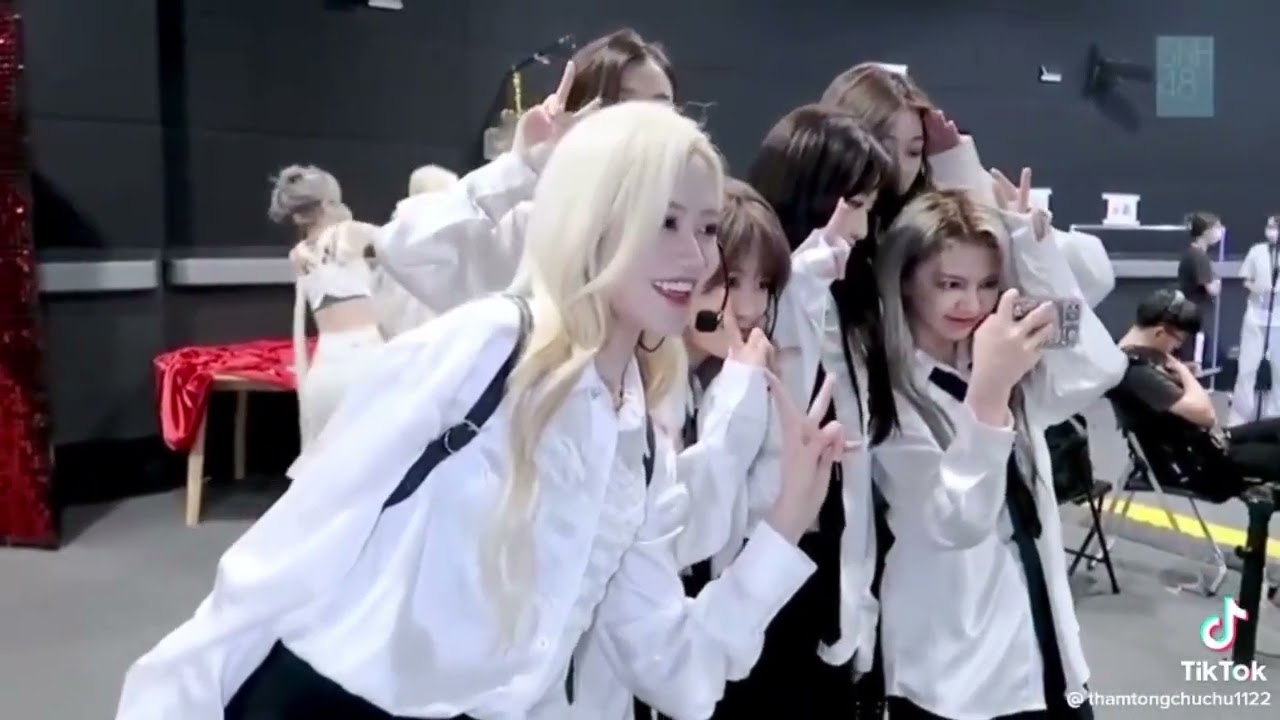 [ Tiktok Snh48 Gnz48 ] Team Hii mãi đỉnh Hii LÀ MỘT GIA ĐÌNH
