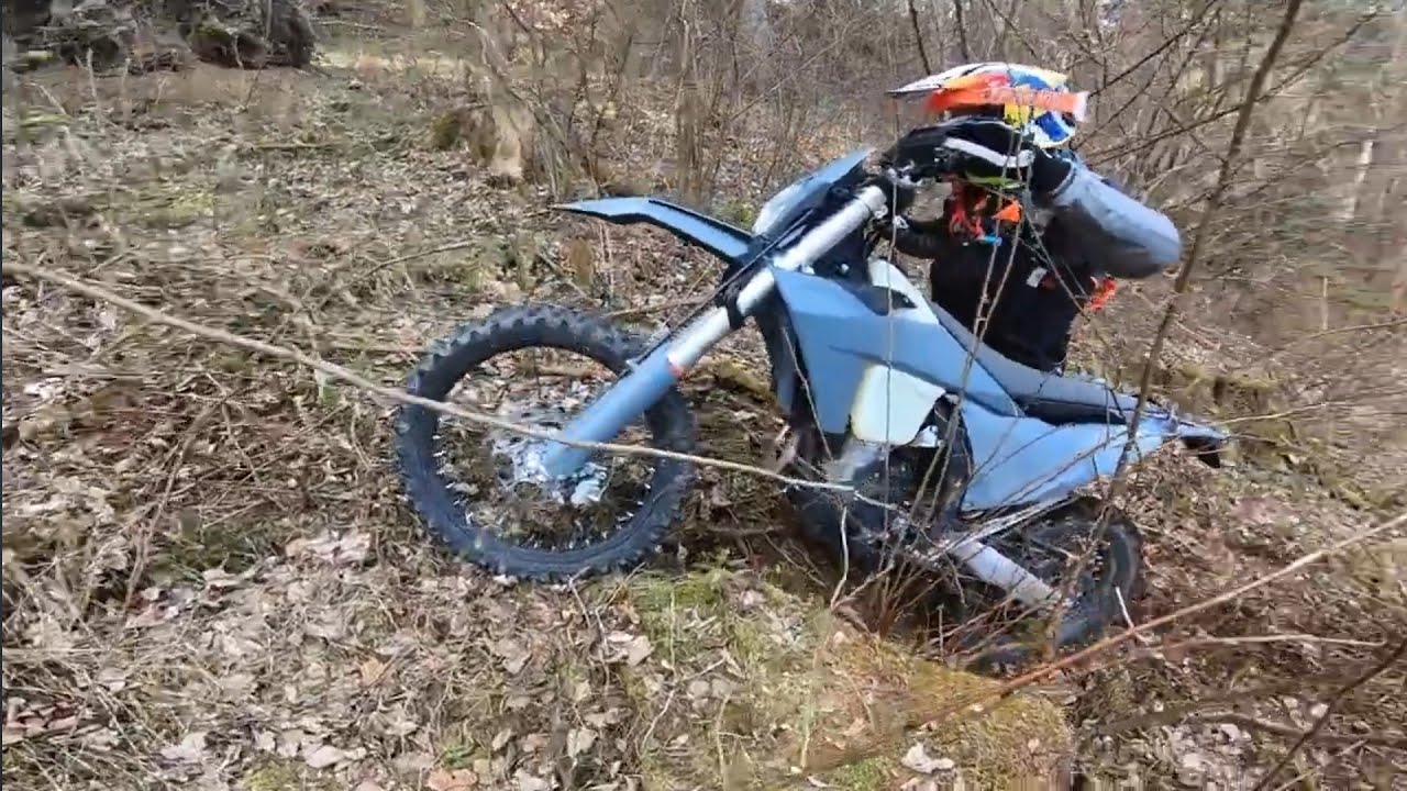 ENDURO DRÁŽKY A POTOKY - KTM EXC 300 TBI, KTM EXC 350,
